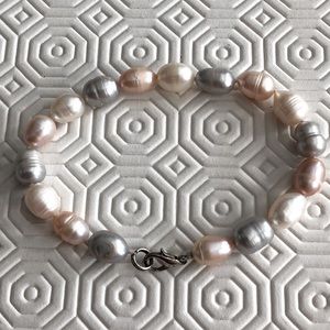 Freshwater Pearl Bracelet
